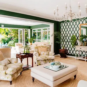 Last Word Constantia Гостевой дом Кейптаун
