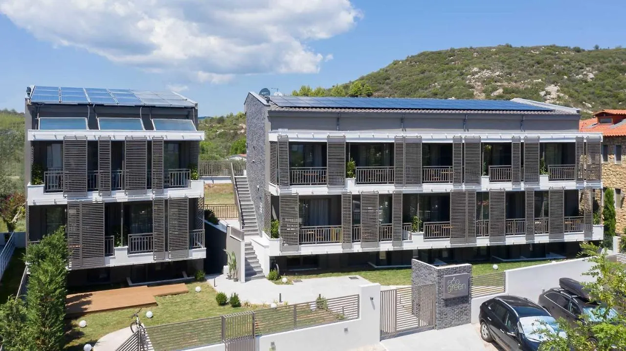 Eco Green Residences & Suites Toroni