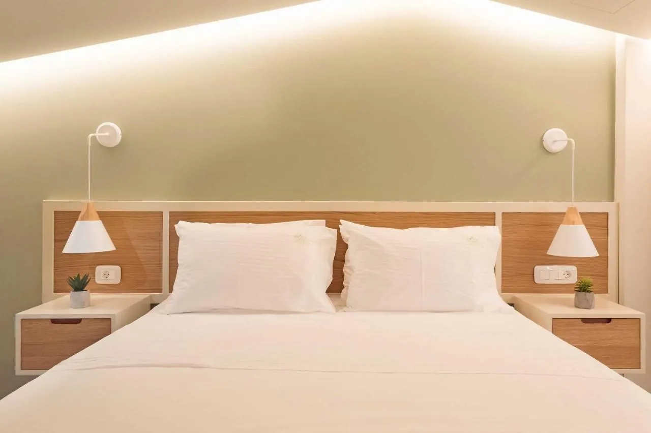 Eco Green Residences & Suites Toroni