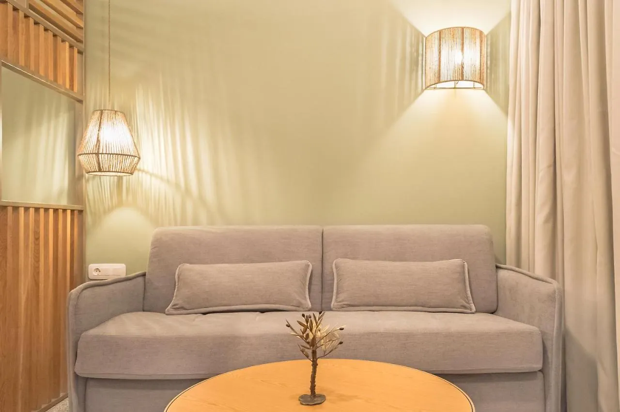 Eco Green Residences & Suites Toroni